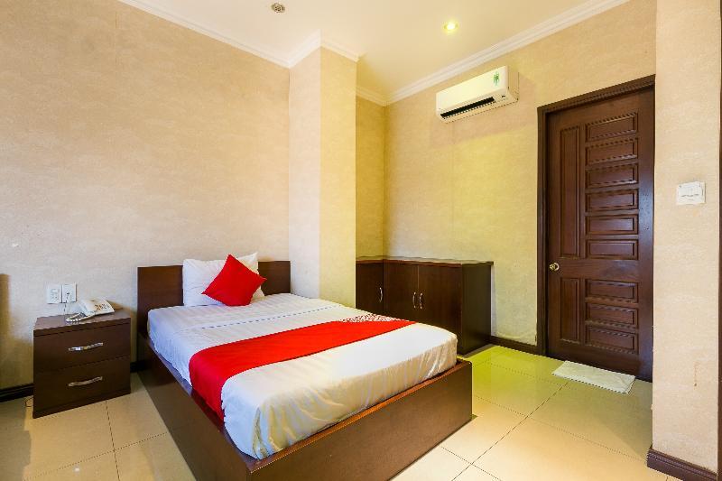 Oyo 273 Ngoc Anh Khách sạn